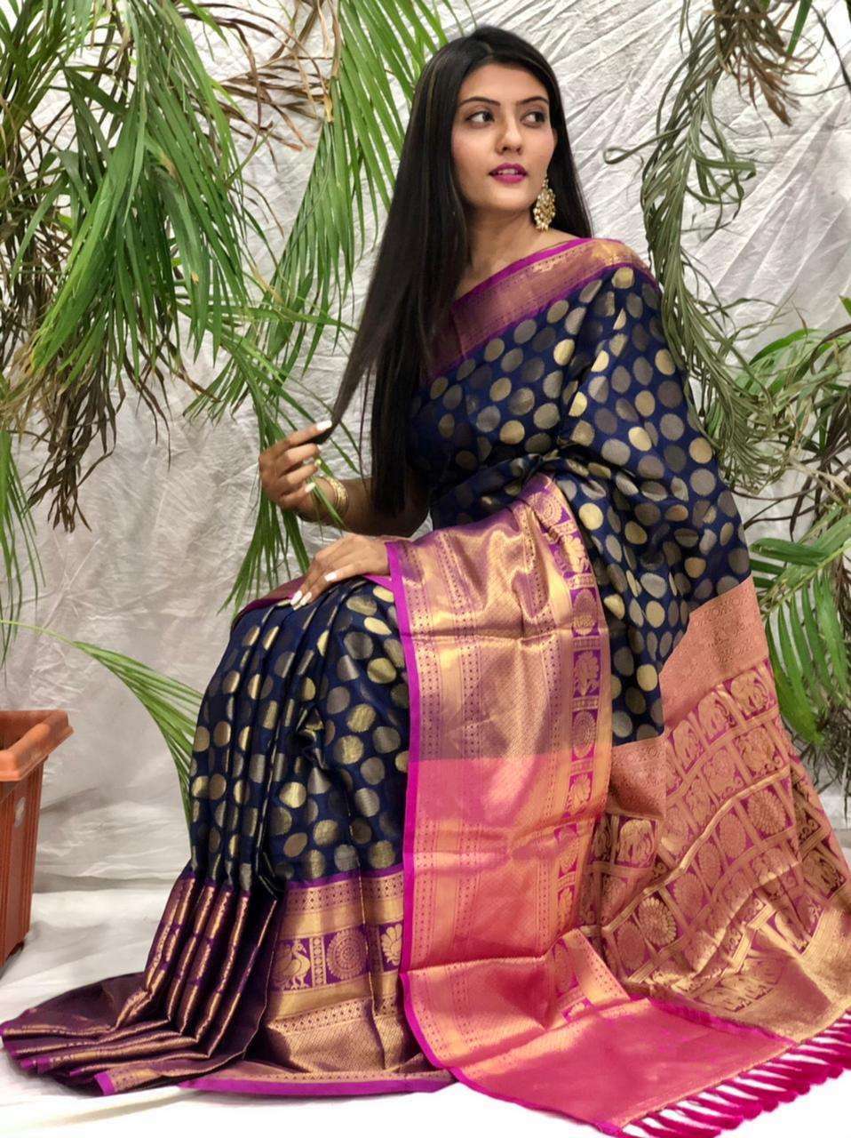 designer sarees below 2000
