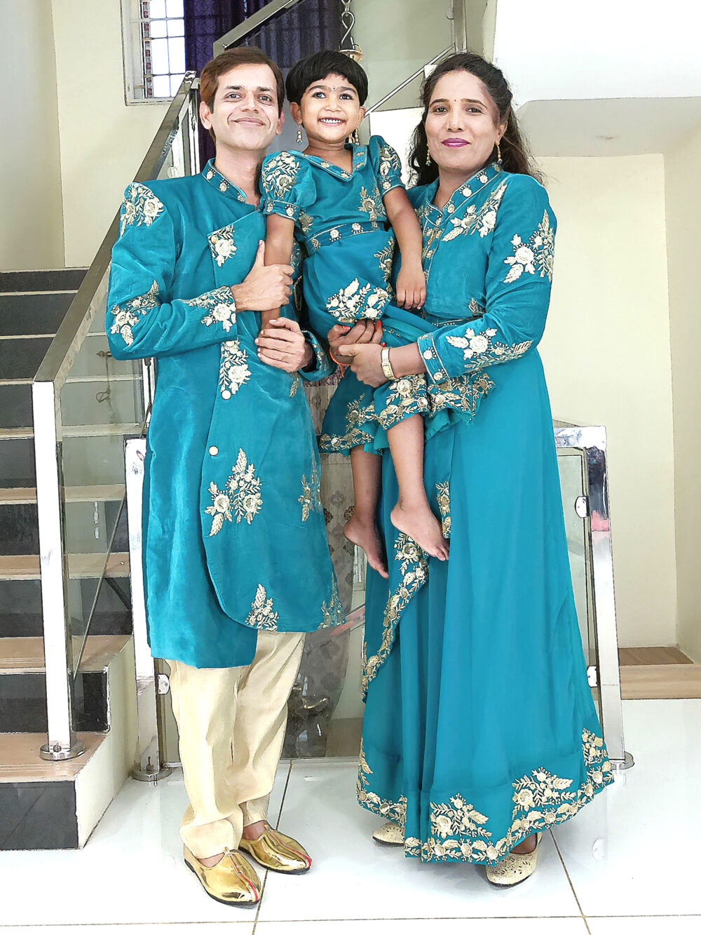 Family Matching Dress Set MOTHER DAUGHTER SON FATHER Twinning Dress IBI-9990BG Rama Green Western Family Matching Dress for Birthday Theme