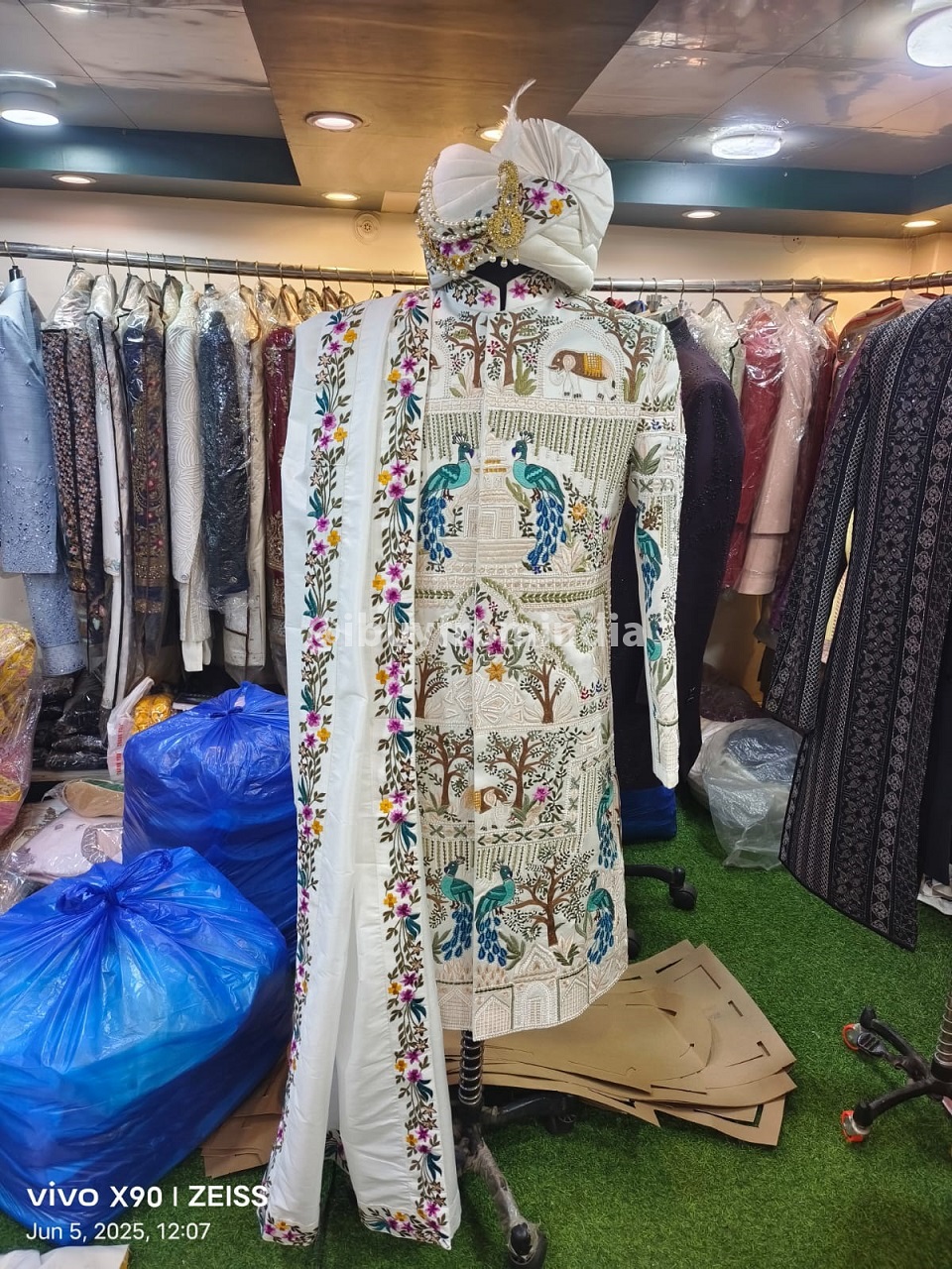 sherwani for men wedding
