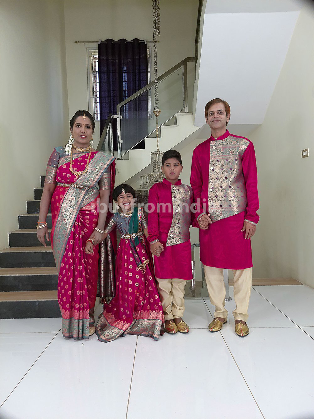 Family Matching Dress Set MOTHER DAUGHTER SON FATHER Twinning Dress IBUY-1BG Traditional Family Matching Dress for Birthday Theme Naming ceremony