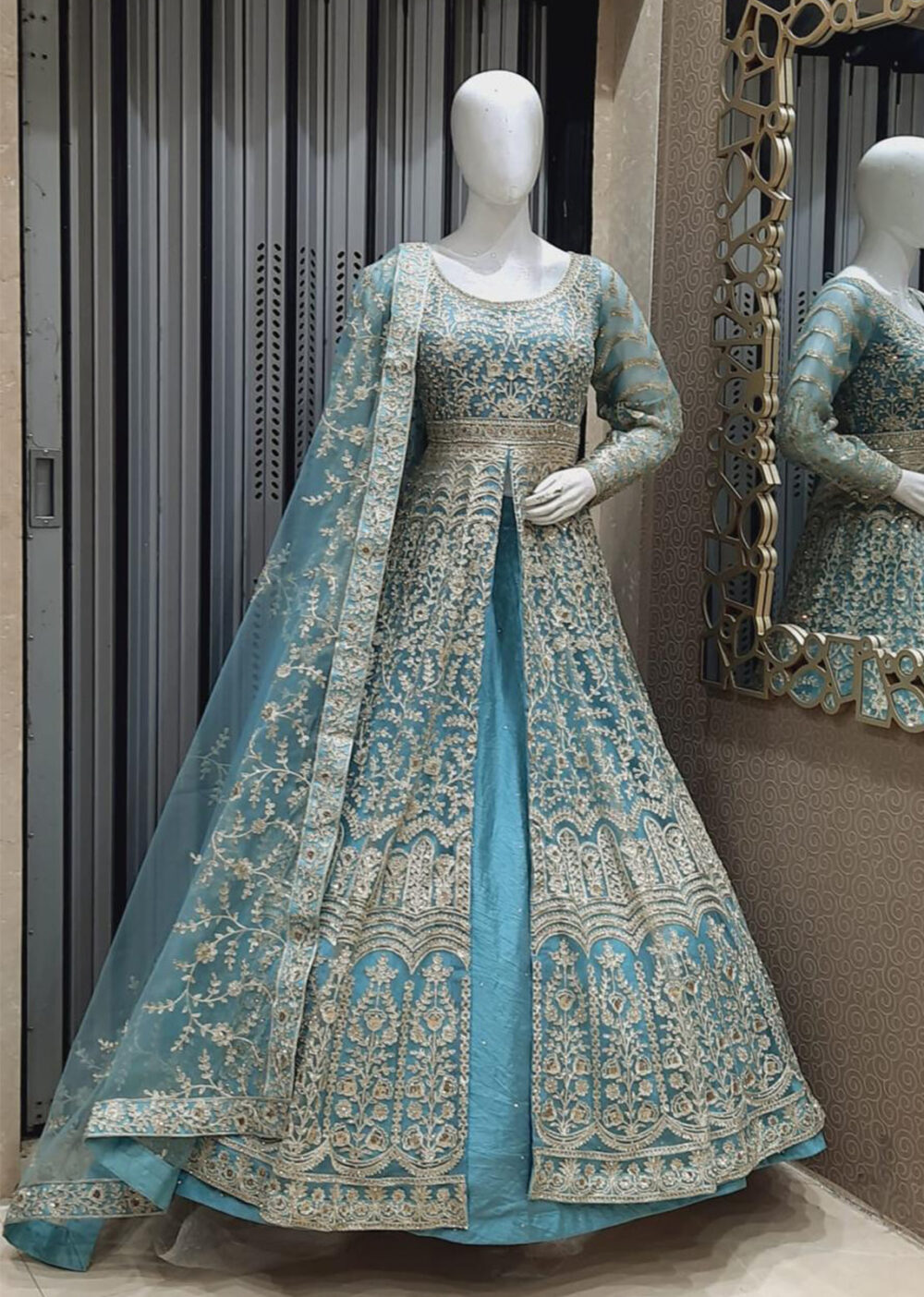 pakistani-bridal-lehenga-BLPK-23Pak pakistani bridal lehenga