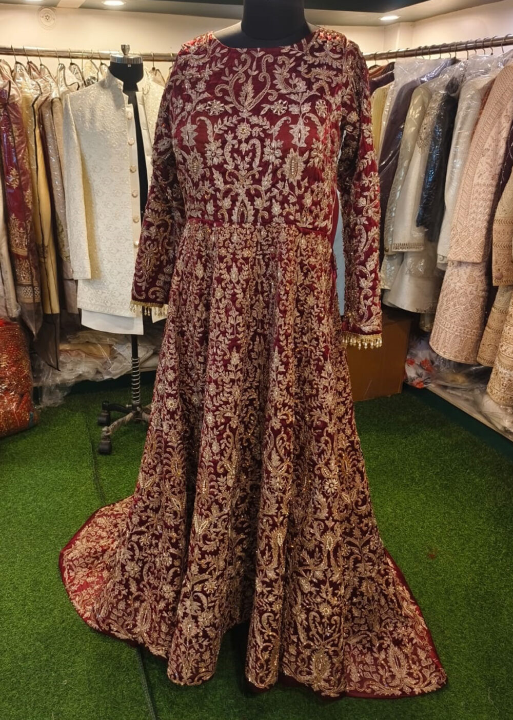 pakistani bridal lehenga
