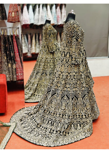 pakistani bridal lehenga