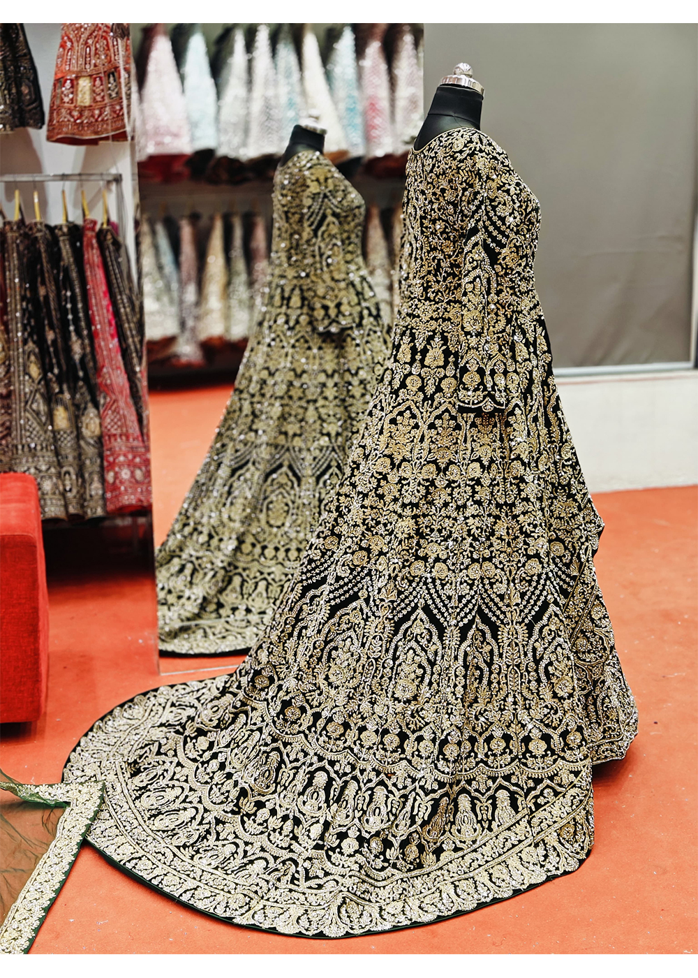 pakistani bridal lehenga