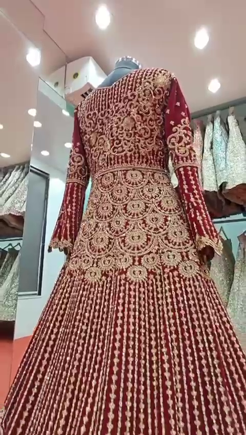 pakistani bridal lehenga